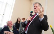 Prof. Jan Miodek w Rzeszowie - językoznawca doludny