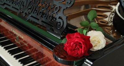 Od soboty Sierpniowe Wieczory Muzyczne w Dworze Kombornia