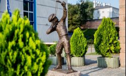 Uśmiechnij się do urwisa