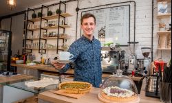 Rzeszowski "bike cafe" i jego klimatyczne podwórze