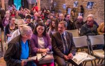 Ech, te bieszczadzkie połoniny, zwabiły teatr wędrowny