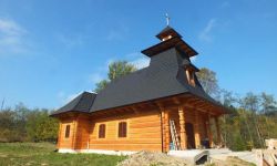 Otwarcie niezwykłego kościółka w Mucznem