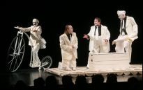 W Teatrze Maska spektakle dla niewidzących i niesłyszących 