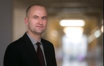 Politolog o wymianie kadr: Jasne reguły, bez hipokryzji