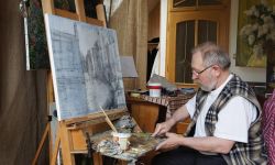 Dziesiątki obrazów na loterii w Rzeszowie. Cel - pomóc artyście z Łańcuta