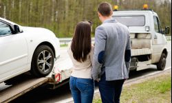 Renault Dacia w czołówce wielkiego testu salonów tygodnika Auto Świat