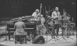 Świetny krążęk "Upward Spiral" Kwartetu Branforda Marsalisa i Kurta Ellinga