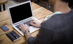 Dotacje na założenie własnej firmy. Do rozdania 130 mln zł