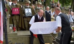 Major Władysław Koba spoczął po 67 latach na przemyskim Zasaniu