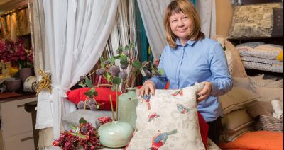 Stylowe dodatki zabiją nudę w każdym salonie