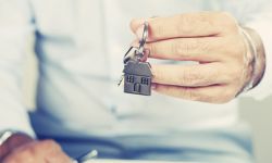 Zwolnienie VAT dla lokali mieszkalnych także z udziałem pośrednika