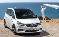 Nowy Opel Zafira. Łączność i elastyczność najwyższej klasy. Czwarta wersja salonu na kołach Opla