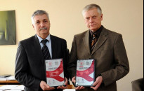 Uniwersytet z nagrodą Jakość Roku 2012 