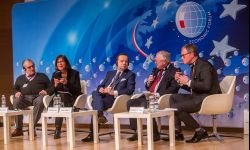 X Forum Europa - Ukraina z prezydentem Robertem Chomą w tle