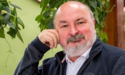 Trzy po trzy. Felieton Krzysztofa Martensa