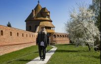  Chasyd kocha podróżnych i ubogich