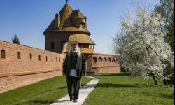  Chasyd kocha podróżnych i ubogich