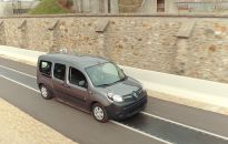 Renault Kangoo Z.E. - przyszłość, w której samochodów elektrycznych nie trzeba będzie podłączać do gniazdka