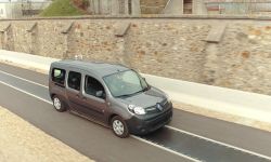 Renault Kangoo Z.E. - przyszłość, w której samochodów elektrycznych nie trzeba będzie podłączać do gniazdka