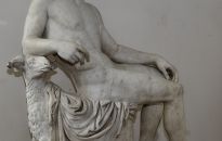 Antyczne rzeźby i wazy powróciły do Łańcuta po 65 latach