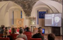 Preteksty Kulturalne w podróży po artystycznym krajobrazie Henryka Wańka