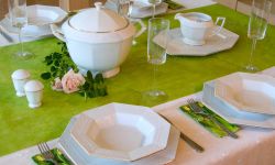 Co powinno znaleźć się na stole komunijnym