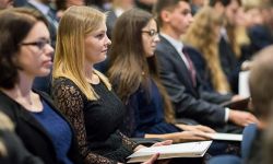 2 tys. zł stypendium dla studentów I roku