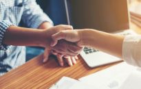 Nieważna uchwała rady nadzorczej skutkuje nieważnością aneksu do umowy o pracę zawartego z członkiem zarządu