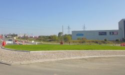 Tymczasowy parking na łączniku Rzeszowa z S19 w dniu 1 listopada