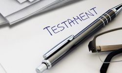 Czy można zgłosić nabycie spadku po upływie 6 miesięcy i zachować zwolnienie z podatku?