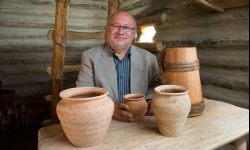 Wakacyjne zwiedzanie. Muzea muszą zachwycać i zarabiać 