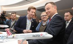 Prezydent zwiedzał stoiska, Podkarpacie przystąpiło do programu Clean Sky