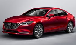 Mazda przedstawia swój nowy model flagowy podczas L.A. Auto Show