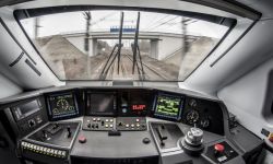 Szybciej pociągami z Krakowa do Rzeszowa dzięki systemowi za 90 mln zł