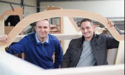 O dwóch takich, co w Ropczycach budują jachty dla milionerów