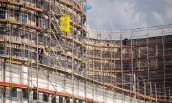 Profesjonalny sprzęt budowlany - rusztowania aluminiowe