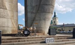 Zespół 0% Normy kręci klip w obronie Pomnika Czynu Rewolucyjnego