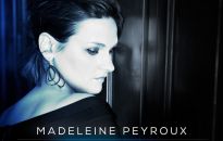 Madeleine Peyroux zaprasza do niebieskiego pokoju