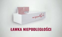 12 ławek grających Marsz Pierwszej Brygady stanie na Podkarpaciu