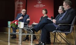 Jak być szczęśliwym? Postępuj tak, aby chciało ci się śmiać, a nie płakać 