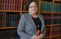 Zbudowałabym wspaniałą bibliotekę w Rzeszowie i wszystkim rozdała czytniki