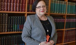 Zbudowałabym wspaniałą bibliotekę w Rzeszowie i wszystkim rozdała czytniki