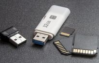 Jaki pendrive warto wybrać jako gadżet reklamowy?