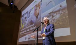 W G2A Arena trwają targi lotnicze oraz Podkarpackie Forum Innowacji