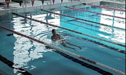 Miasto i Karpat-Bud negocjują dalszą budowę basenu na Matuszczaka 