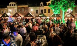 Polak, Węgier, dwa bratanki...  Festiwal Win Węgierskich w Krośnie