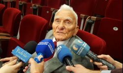 Sesja sejmiku z piłkarzami złotej drużyny. Edward Kazimierski zasłużony dla regionu