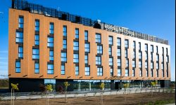 Otwarto hotel Holiday Inn Express Rzeszów Airport. Na Kongres 590 brak miejsc