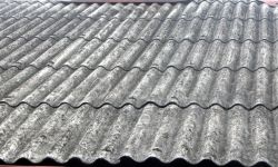 Masz azbest na posesji? Możesz dostać dotację na jego usunięcie