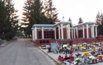 Tylko 5 osób na pogrzebie i mszy - na razie do 11 kwietnia 